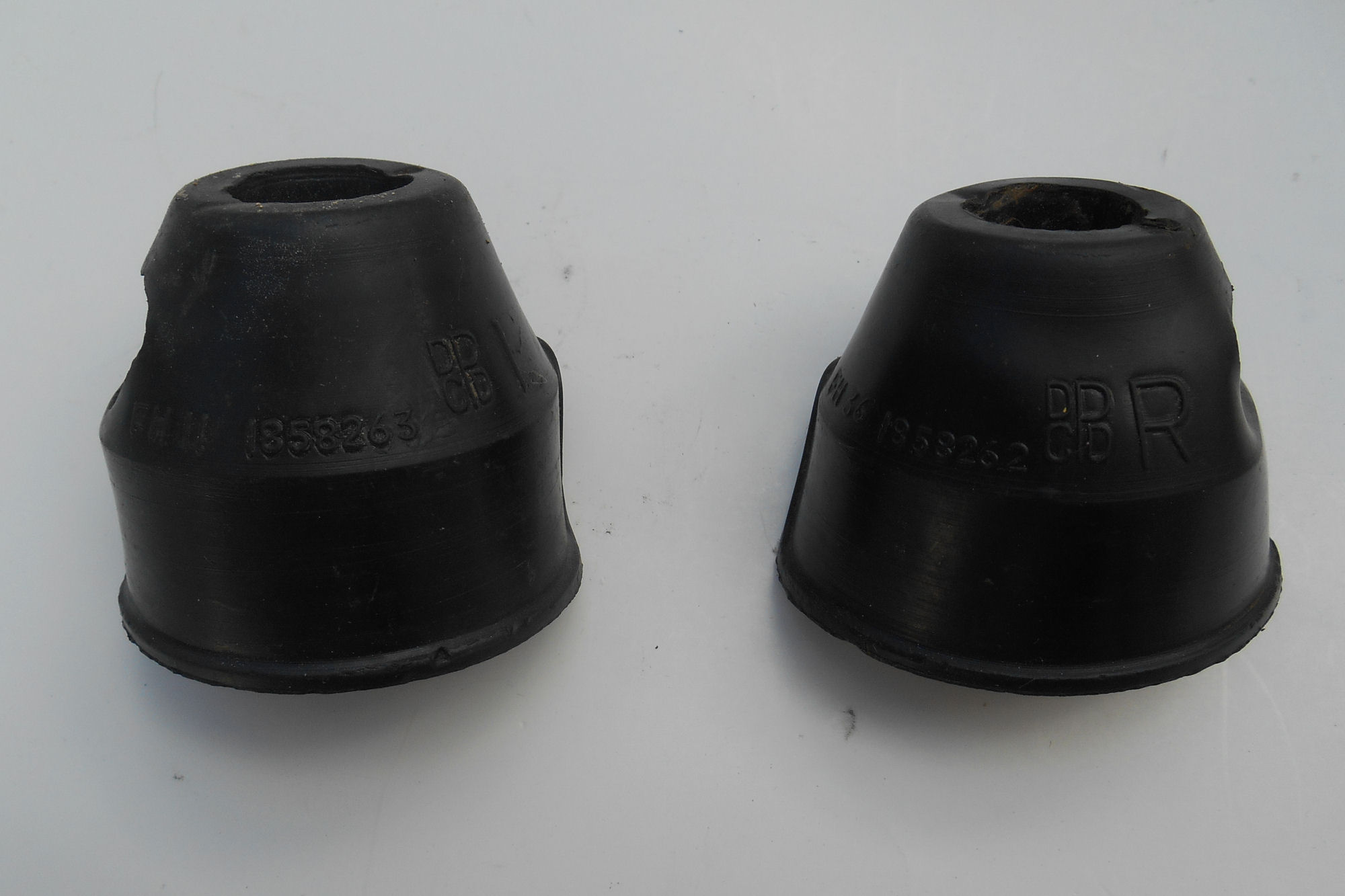 Attached picture 1858 262 & 263 tie rod shields 02.jpg